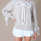 Sudadera oversize con paneles y lazo 3D