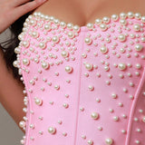 Vestido de noche sin tirantes con cuentas