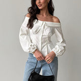 Blusa vintage con hombros descubiertos