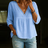 Camiseta de mujer con cuello en V – Fibras naturales – Corte holgado – Mangas 3/4 de encaje