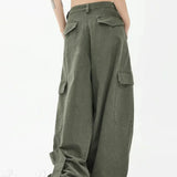 Pantalones cargo verde militar de cintura alta y pierna ancha y paracaídas
