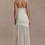 Vestido maxi ajustado asimétrico con aberturas y frunces en la espalda