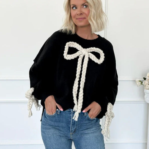 Sudadera oversize con paneles y lazo 3D