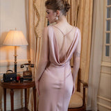 Vestido de noche largo en satén liso
