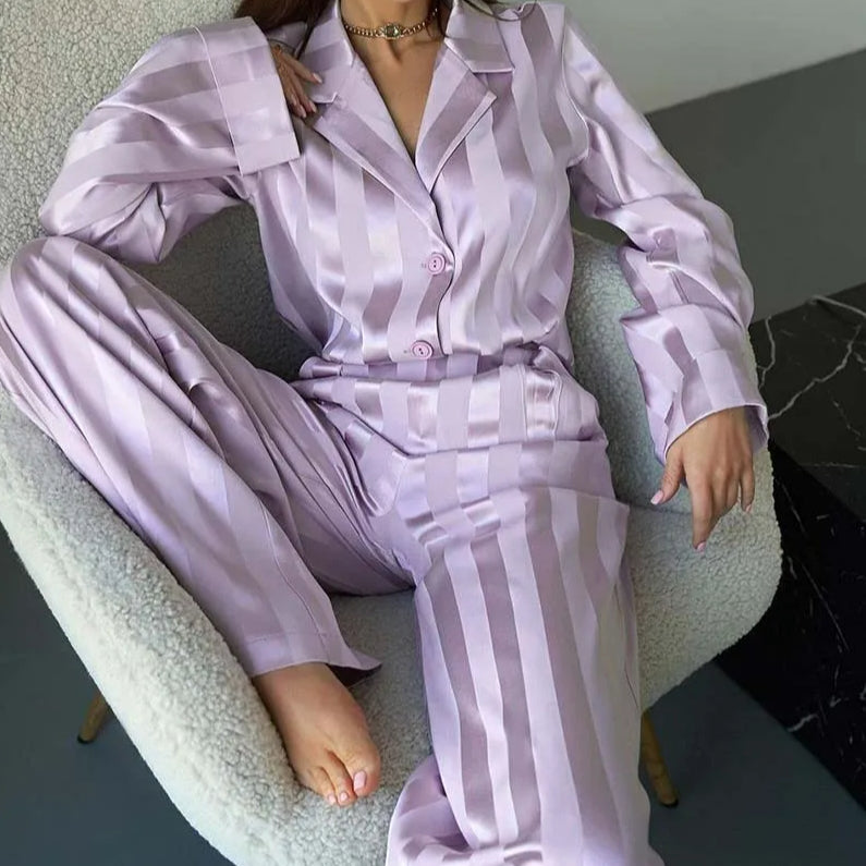 Conjunto de dos piezas: pantalón de oficina con dobladillo y estampado rosa
