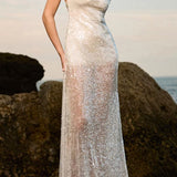 Vestido largo de lentejuelas con espalda abierta transparente y patchwork liso.