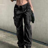Pantalones cargo de pierna ancha al estilo de los años 2000