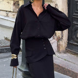 Conjunto de dos piezas: vestido camisero liso de manga larga, de estilo urbano elegante y creativo.