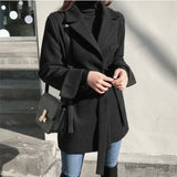 Blazer negro de mezcla de lana con cordones