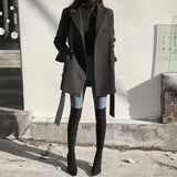 Blazer negro de mezcla de lana con cordones
