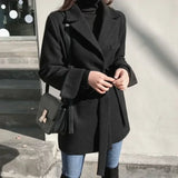 Blazer negro de mezcla de lana con cordones