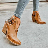 Botines de mujer - Tacón de bloque cómodo - Piel lisa y texturizada - Hebillas y tachuelas de moda