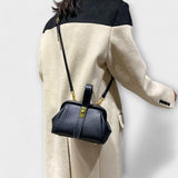 Cécile. - Bolsa retro