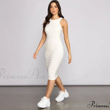 Encantador vestido midi sin mangas con cuello redondo en punto cepillado