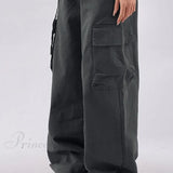 Vaqueros boyfriend verdes elegantes y holgados con botones.