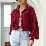 Chaqueta corta de pana con botones