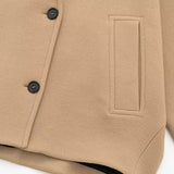 Chaqueta corta y holgada de mezcla de lana