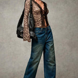 Blusa tipo cárdigan con volantes y estampado de leopardo con inserciones de encaje