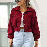 Chaqueta corta de pana con botones