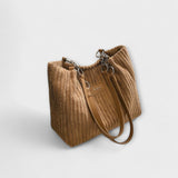 Cécile. - Bolsa de hombro de terciopelo suave