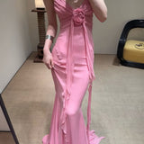 Vestido largo sin espalda con tirantes finos y estampado rosa 3D