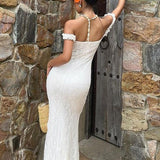 Elegante vestido largo de encaje sin mangas con tirantes finos
