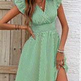 Vestido de mujer - Escote cruzado - Mangas con volantes - Cintura ajustada - Falda acampanada
