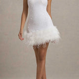 Vestido de noche ajustado con lentejuelas brillantes y esponjosas.