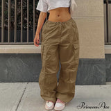 Pantalones cargo de pierna recta con piernas anchas y sueltas, estilo casual.