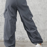 Pantalones cargo urbanos modernos e informales