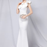 Vestido de noche largo estilo sirena con hombros descubiertos