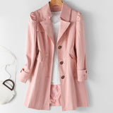 Gabardina elegante y estilosa de longitud media para mujer.