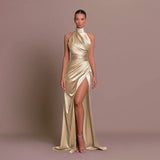 Elegante vestido sin espalda para mujer - Abertura alta - Acabado satinado