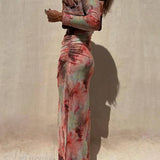 Vestido midi elástico fruncido de manga larga Charm Lady con un moderno estampado tie-dye y paneles de malla