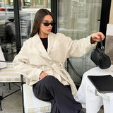 Chaqueta elegante de ante con mangas largas