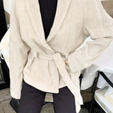 Chaqueta elegante de ante con mangas largas