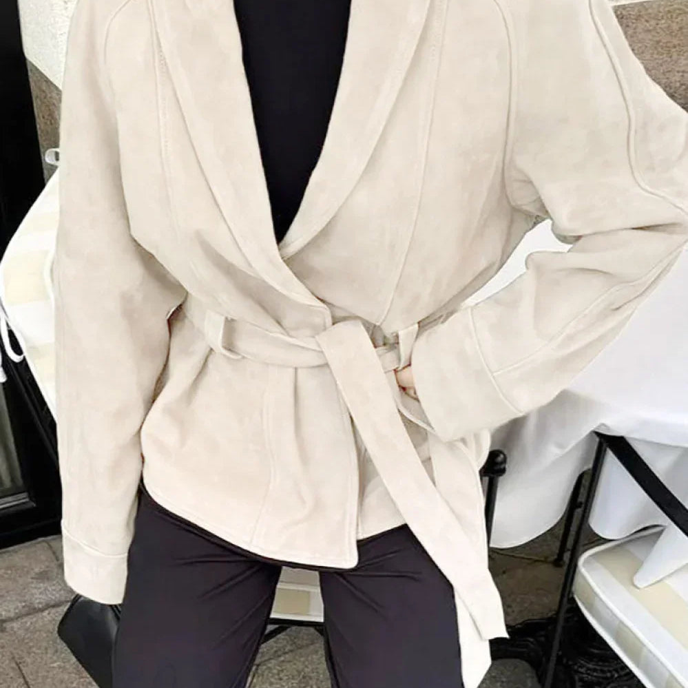 Chaqueta elegante de ante con mangas largas