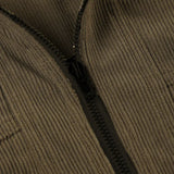 Chaqueta utilitaria entallada de pana lisa con bolsillos.