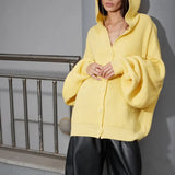 Sudadera con capucha de punto suave de gran tamaño