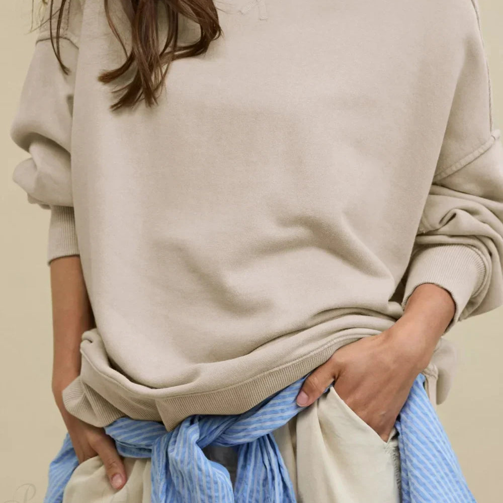 Sudadera minimalista informal de cuello redondo
