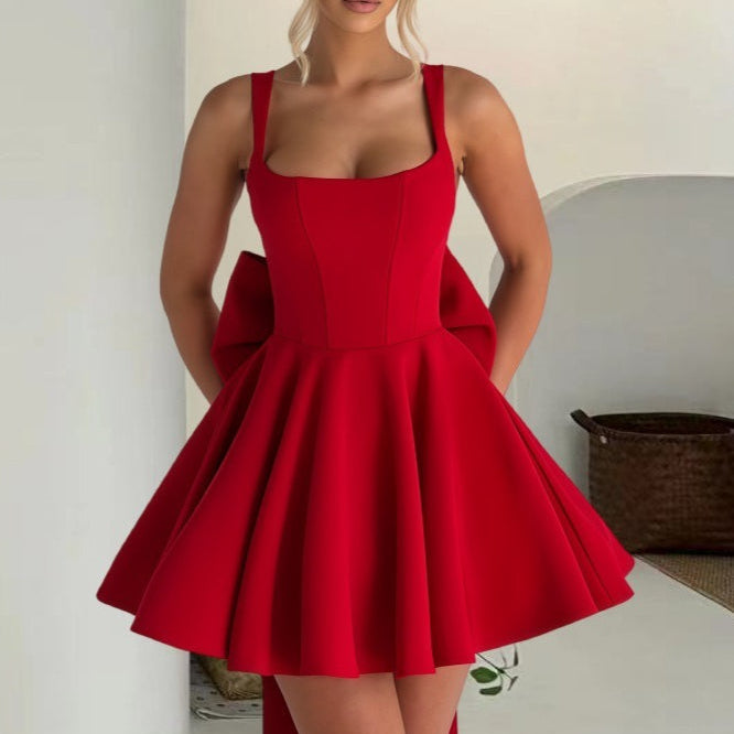 Vestido de noche mini con corsé y lazo extraíble
