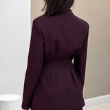 Blazer con escote en V y cintura ajustada