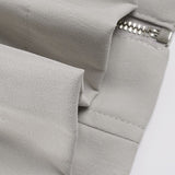 Chaqueta utilitaria sencilla con cremallera