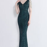 Elegante vestido de noche de sirena con lentejuelas