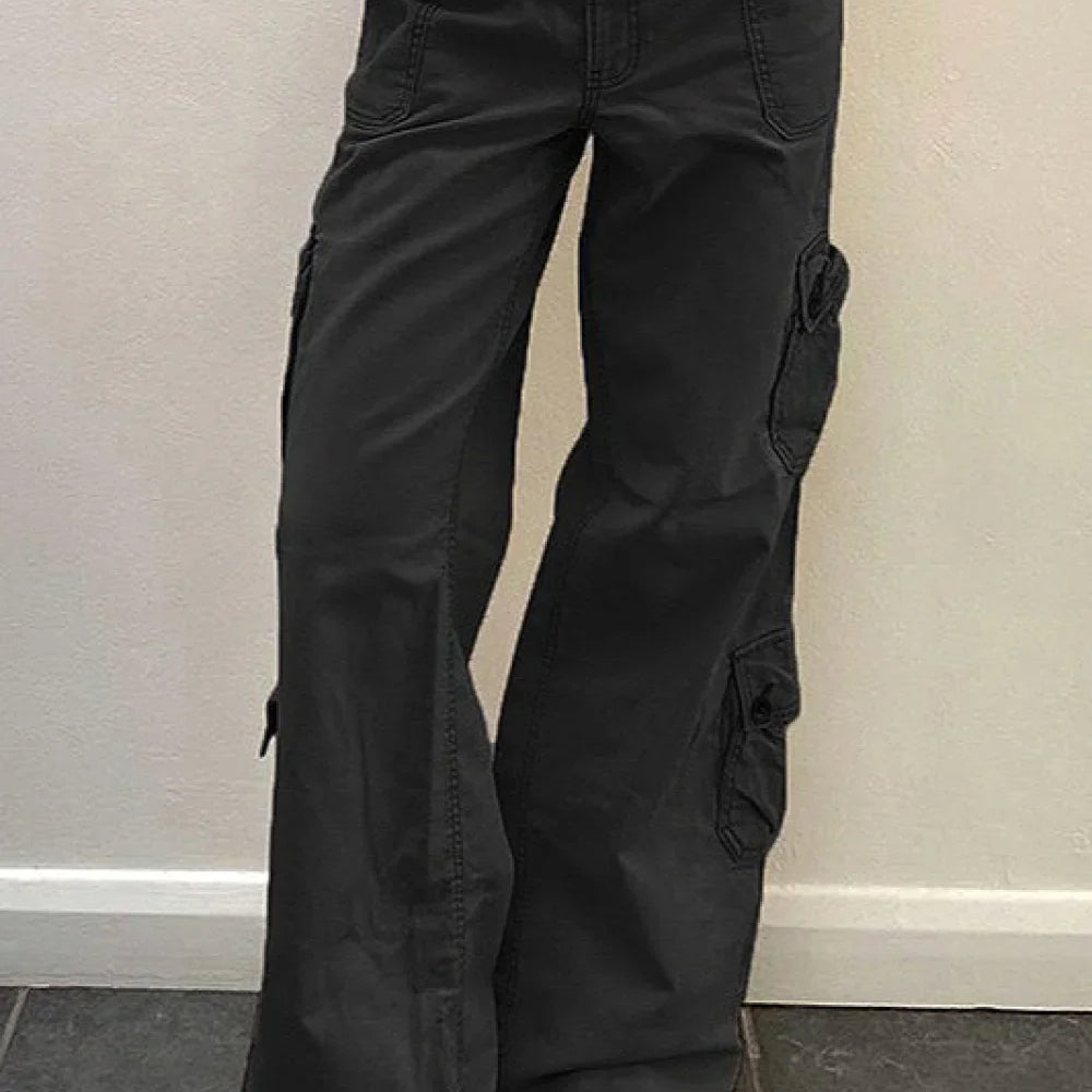 Pantalones cargo de mezclilla de tiro bajo con bolsillos de calle