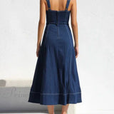 Vestido midi de mezclilla con tirantes, botones al frente, informal y encantador