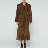 Gabardina de mujer – Corte estructurado – Acabado ante – Con cinturón – Largo maxi