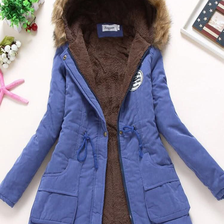 Abrigo de invierno para mujer cómodo, elegante y duradero.