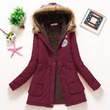 Abrigo de invierno para mujer cómodo, elegante y duradero.