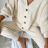 Conjunto de punto para mujer: cárdigan de lana holgado y pantalón ajustado de canalé.